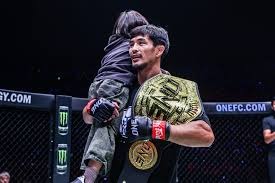 好消息！费尔明德容双双回归 巴萨中场迎来重磅补强